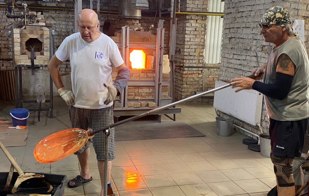 некий текст